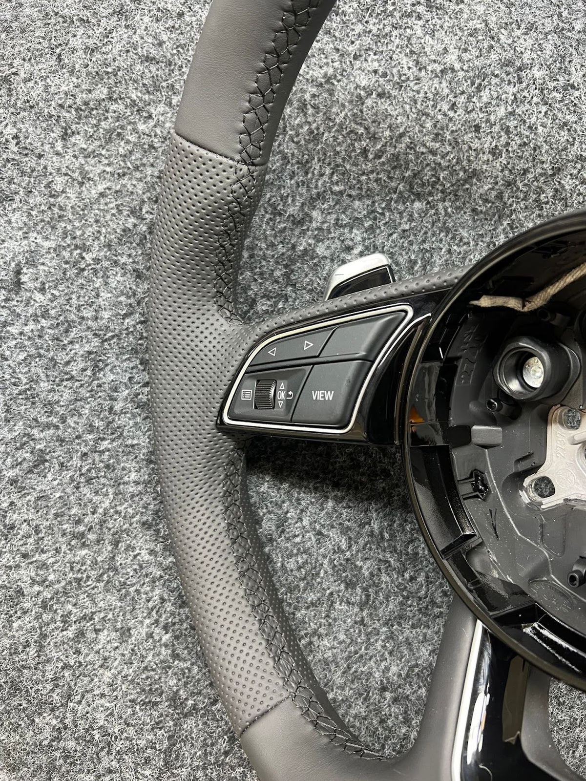 Audi A3/4/5/6/7, Q3/5/7 Steering Wheel
