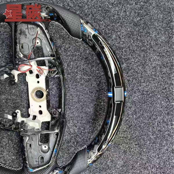 Honda Civic — Forged Carbon Blade Steering Wheel