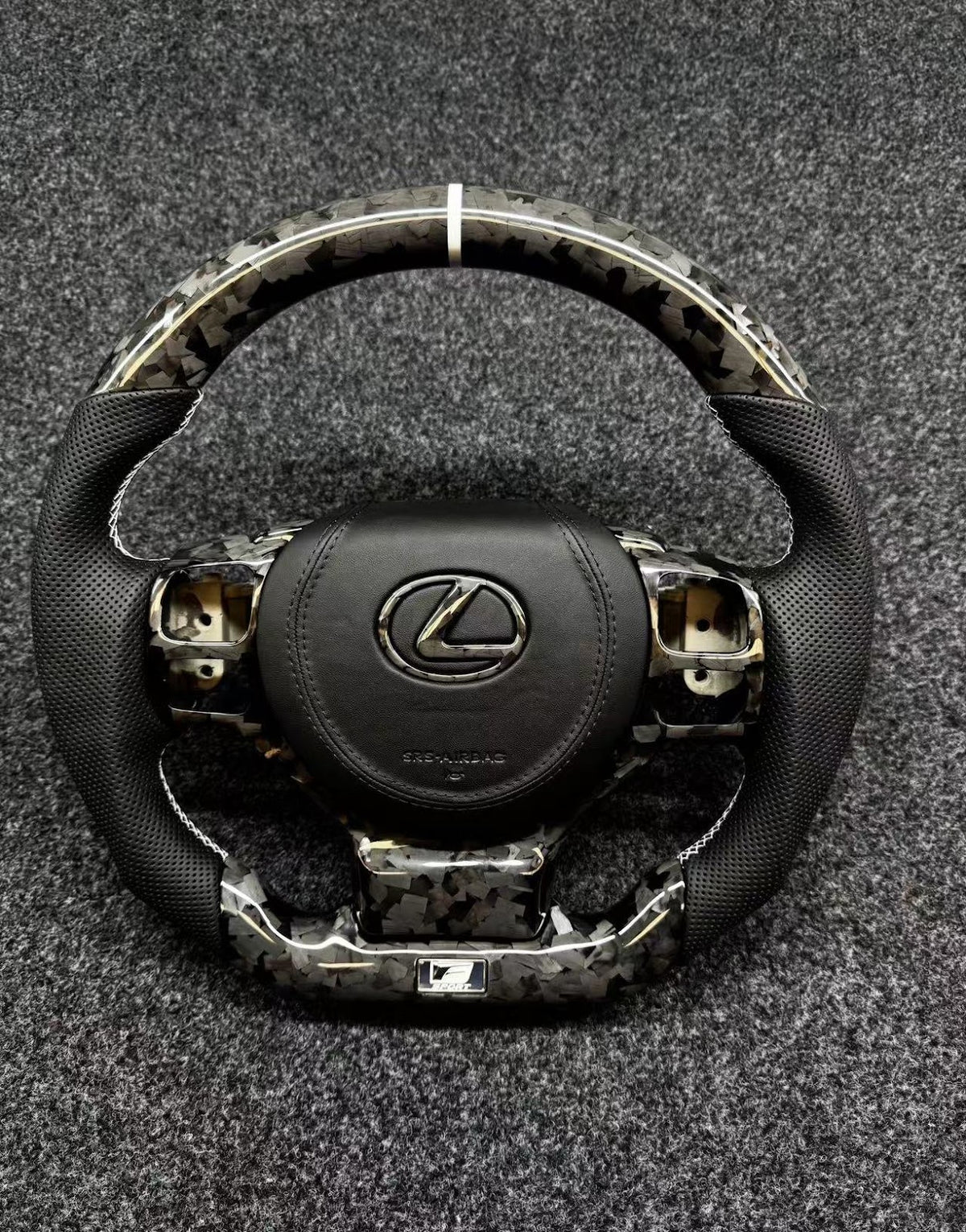Lexus IS, RC — Forged Carbon Steering Wheel