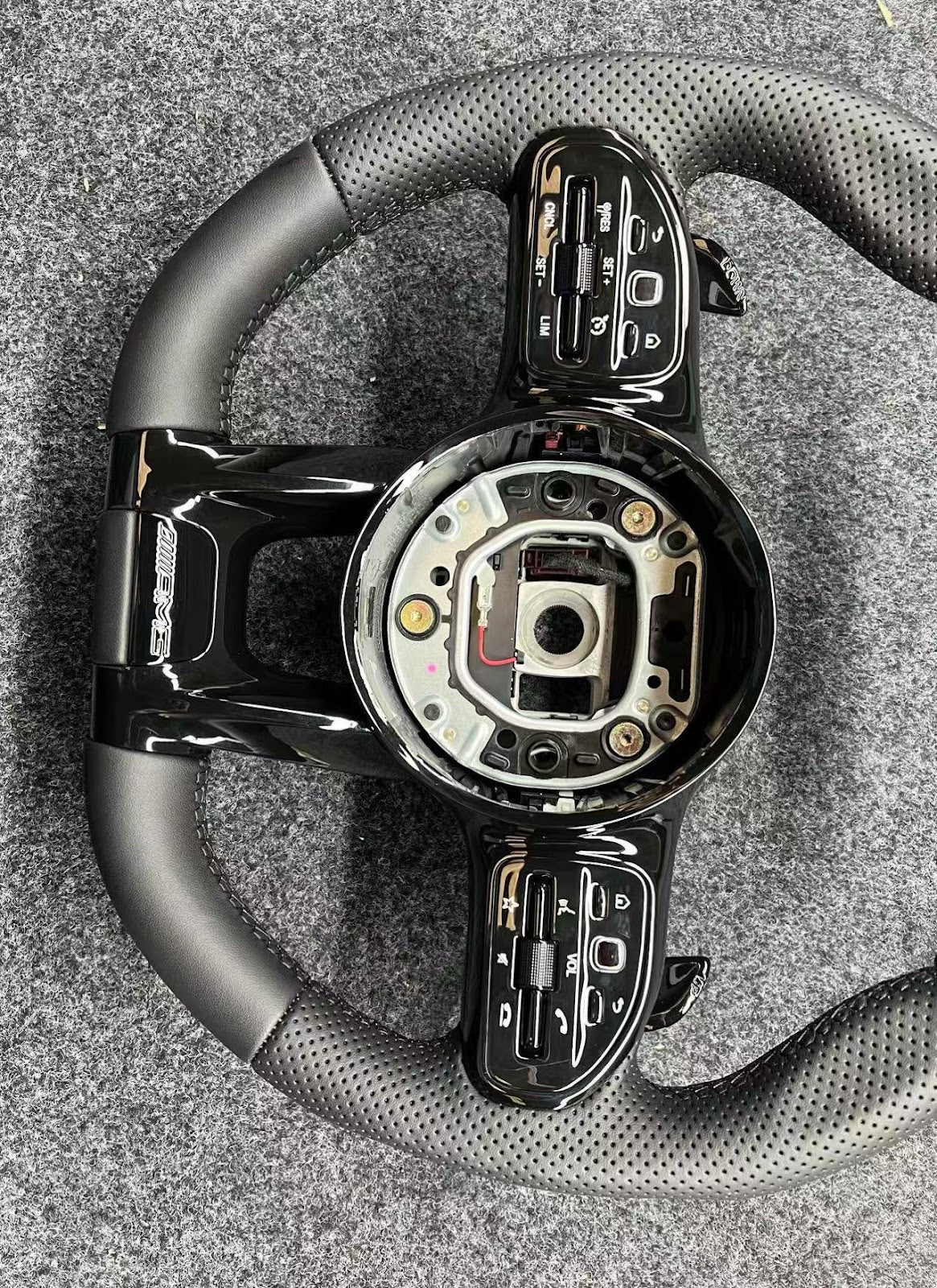 Mercedes-Benz C-Class, E-Class, GLC, GLE, S-Class Steering Wheel